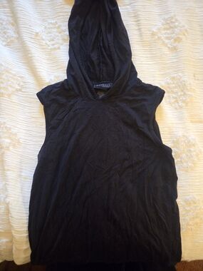Express Vintage Black Sleeveless Hoodie Muscle Tee